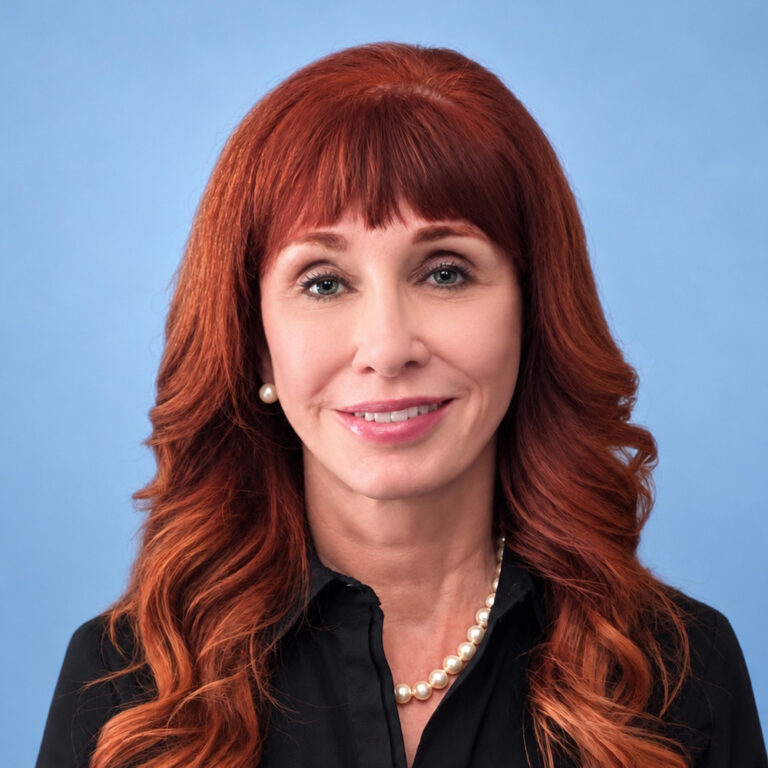 Kim Erickson Headshot